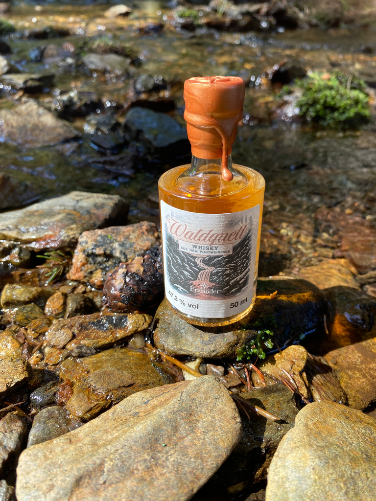 Waldquell (Whisky 50 ml) Glasträger